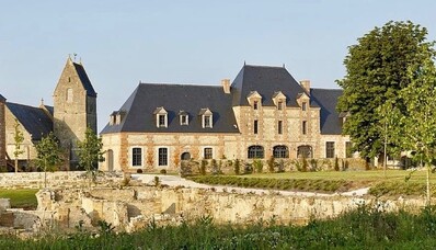 Noleggio di un elicottero : Domaine de Ravenoville – Spiaggia di sbarco in Normandia