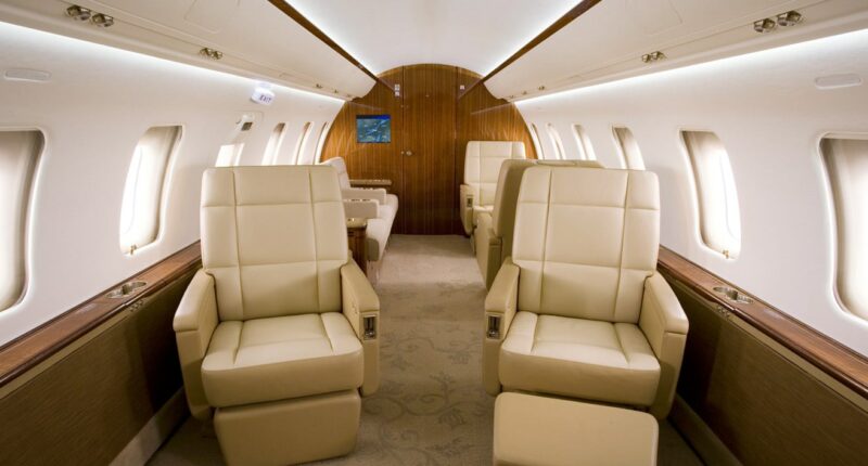 CHALLENGER 605 : noleggio jet privati