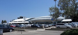 Lurcy Levis: noleggio di jet privati
