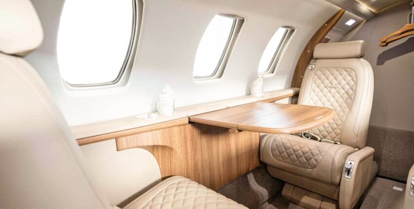 Cessna Citation CJ1 Location jet prive interieur