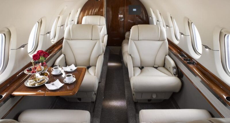 HAWKER 850 XP: noleggio jet privato