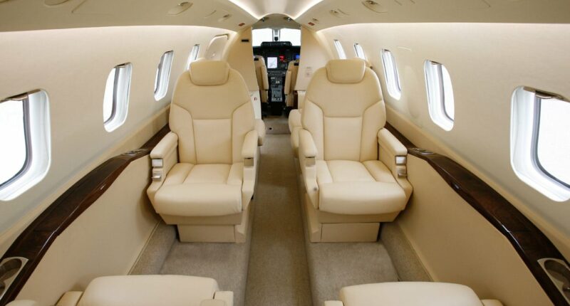 PIAGGIO AVANTI P 180 : Noleggio jet privato 