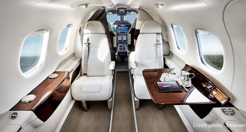 Phenom 100 : noleggio jet privato 