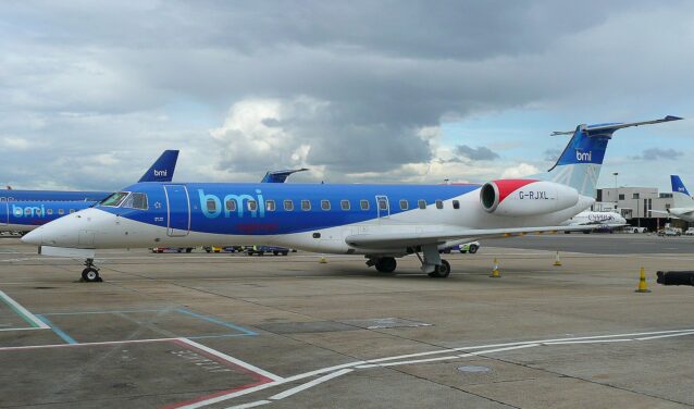 Embraer ERJ 135 sur la piste