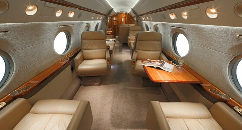 GULFSTREAM G300 : noleggio di jet privati