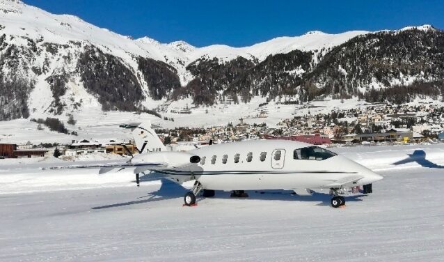 location de jet privé, jet blanc sur piste enneigée