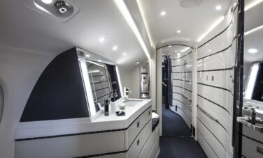 La cabine du jet privé Dassault Falcon 8X