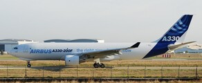 Posizione avion cargo AIRBUS A330-200F