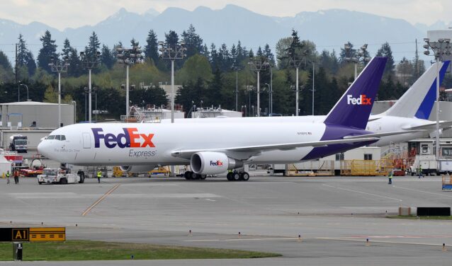 Boeing 767-300F FedEx