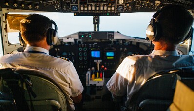 Come si diventa piloti di jet privati?