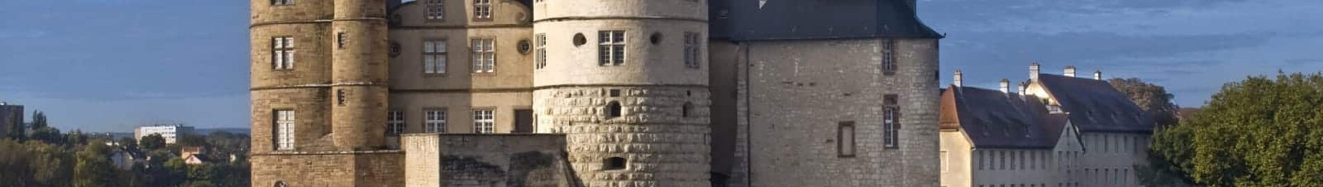 Montbeliard Courcelles: noleggio jet privati 