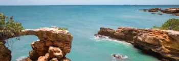 Cabo Rojo : Roches, eaux turquoise et ciel bleu.