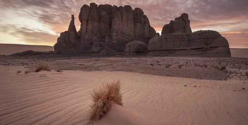 désert couché de soleil en Algérie