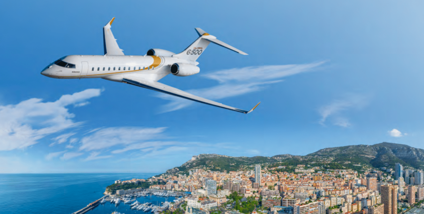 location de jet privé, GLOBAL 6500 survolant une ville côtière