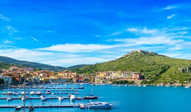 Porto Ercole, vue pittoresque du port.