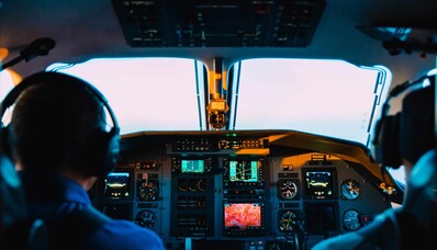 Perché ci sono due piloti per un jet privato?