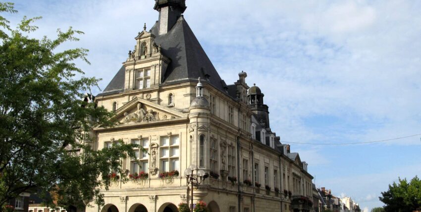 Péronne hôtel de ville