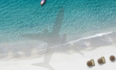 **Texte alternatif suggéré :**

L’aviation durable : location de jet privé et plage.