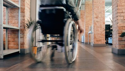 Accessibilità per le persone a mobilità ridotta nei jet privati