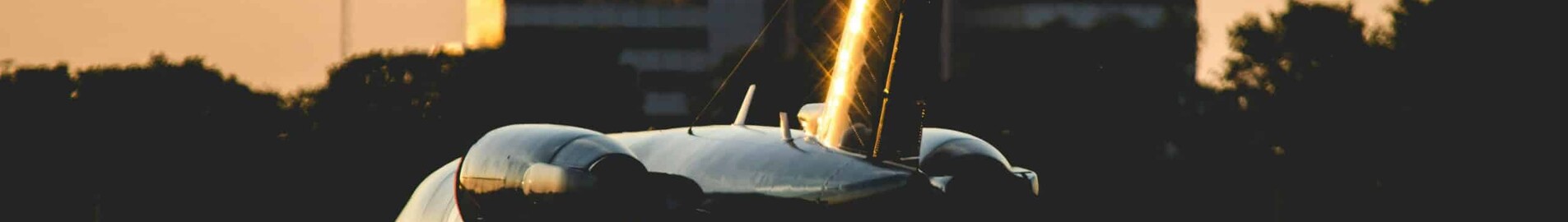 Come scegliere tra un aereo privato e un jet privato?