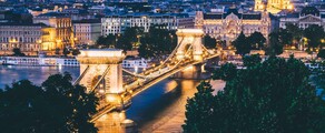 Saint-Tropez - Budapest: noleggio di jet privati