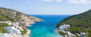 Cannes - Ibiza: noleggio jet privato