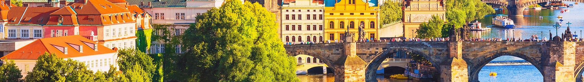 Saint-Tropez - Praga: noleggio di jet privati