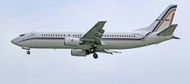 location jet privé, cabine MD 83 vide sièges blancs