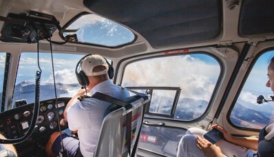 Sorvolare l’Etna in elicottero privato: un tour esclusivo del vulcano da un’angolazione unica