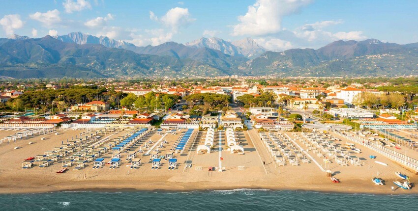 Forte dei Marmi: Trasferimento in elicottero