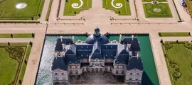 Il castello di Fontainebleau: un'esperienza in elicottero